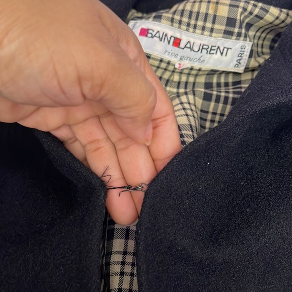 Vintage Saint Laurent Rive Gauche Paris Women’s Black Pure Cashmere Coat Size 34 - Picture 10 of 10